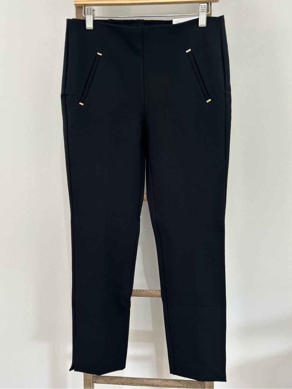 Chico's Juliet Black Straight Leg Ankle Slimming Ponte Pants Size 4 NWT Classic